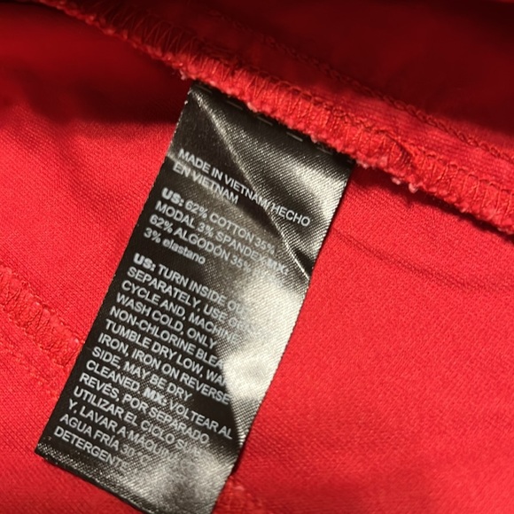 Chico’s Elegant Red velvet Women's Jacket size 2.5 or XL NEW - Picture 9 of 14